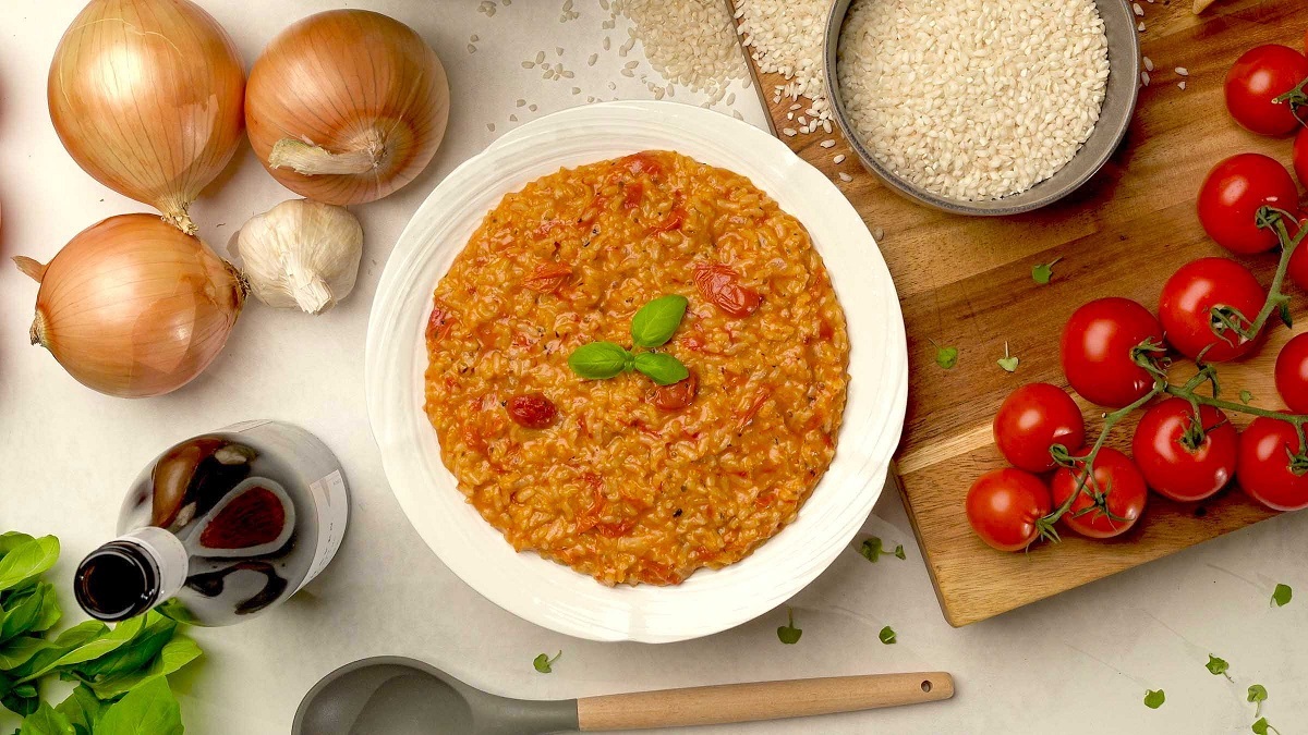 Instant Pot Tomato Risotto recipe featuring Lundberg Arborio Rice